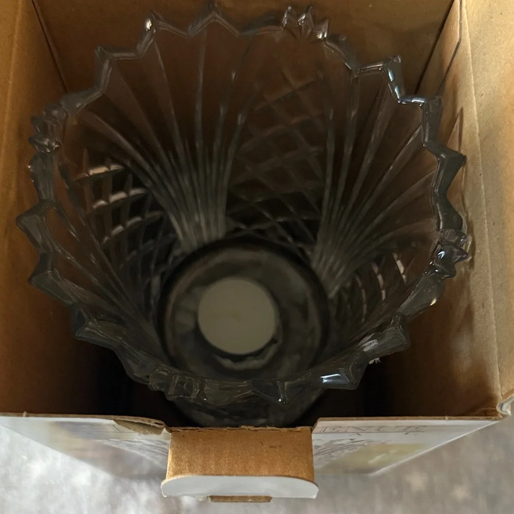 Fifth Avenue Crystal Candle Holder - Picture 3 of 8